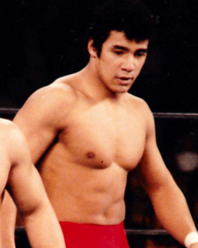 ジョージ高野の現在と伝説とは? 入場曲やコブラでの試合を紹介!