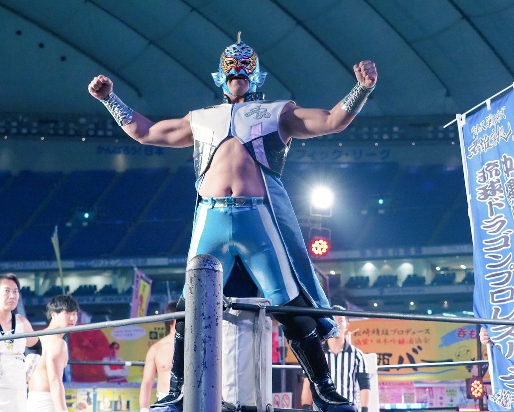 グルクンマスクの試合動画や入場曲！本名や結婚、彼女はいるの？